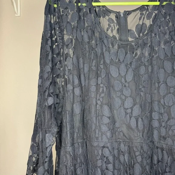 Torrid Black Lace Long Sleeve Dress. - Picture 3 of 3